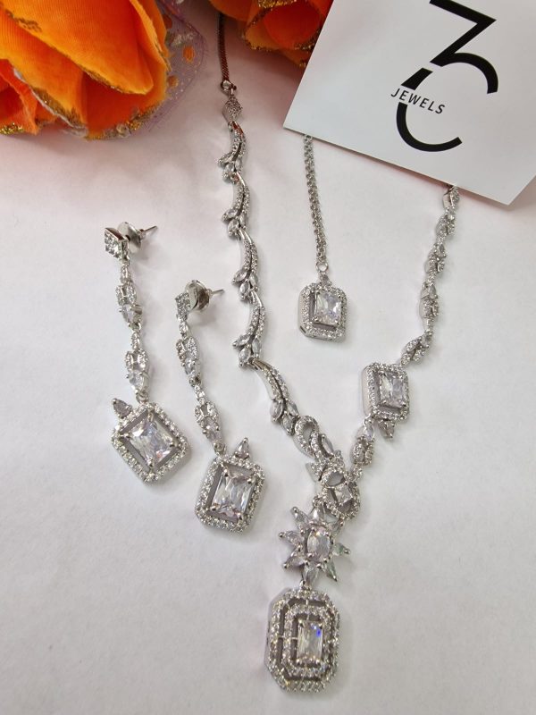 One Carat Set 837 - Image 2