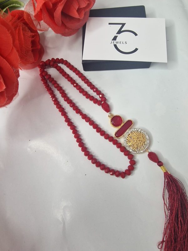 T 01 Maroon